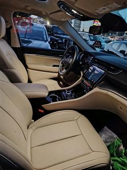 Jeep Grand Cherokee L